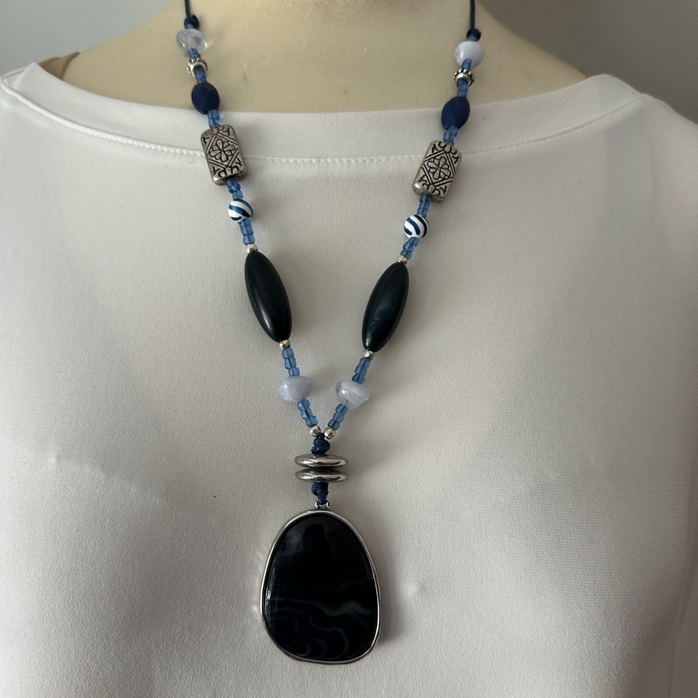 Chico’s Blue Agate Pendant and beaded Adjustable Necklace